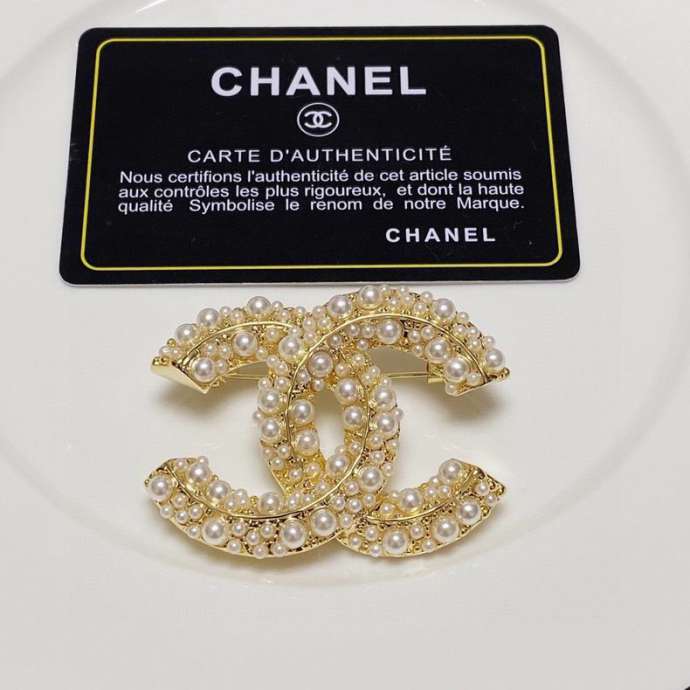 Picture of Chanel Brooch _SKUChanelbrooch1216363146